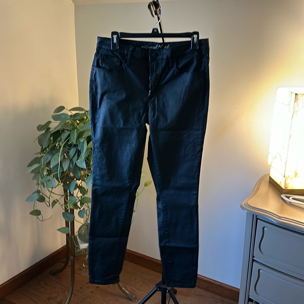 Universal Threat leather look jeans